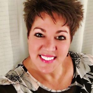 Meet your Posher, Betsy